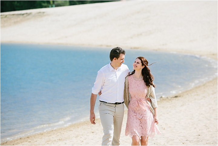 engagement session at the beach jennifer hejna_0013